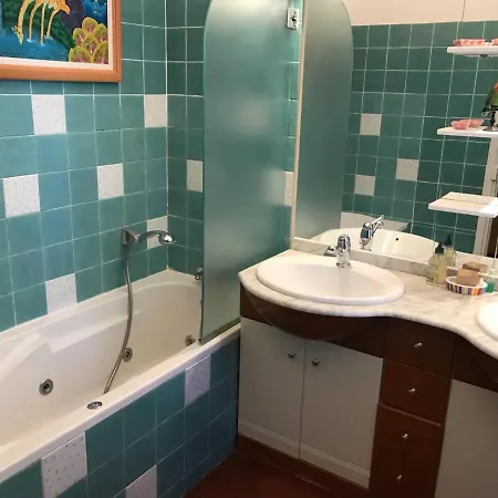 בית הארחה Chambre Rose בסטיה