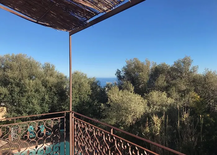 Chambre Rose Penzion Bastia (Corsica)